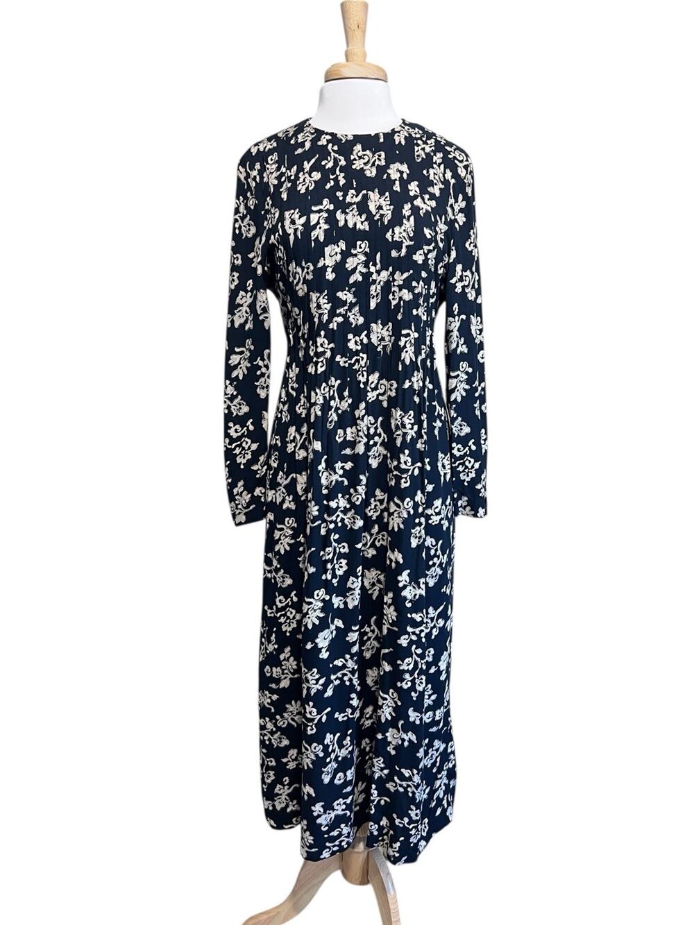 Positive Attitude size 12 Maxi Dress Navy Blue Romantic Floral Tie Back Casual